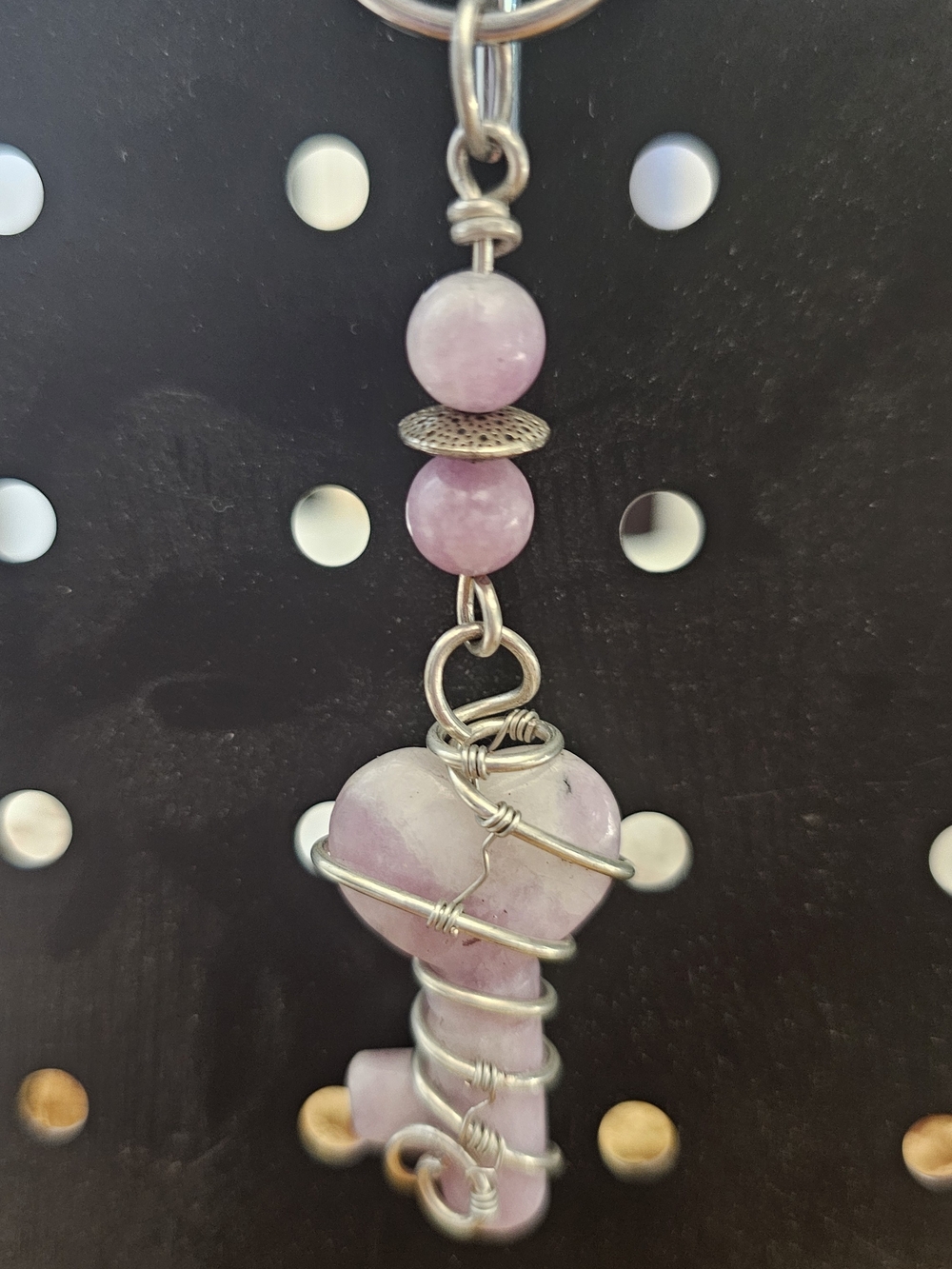 key Chain HANDMADE NATURAL Stone Lipedilite Heart Key-